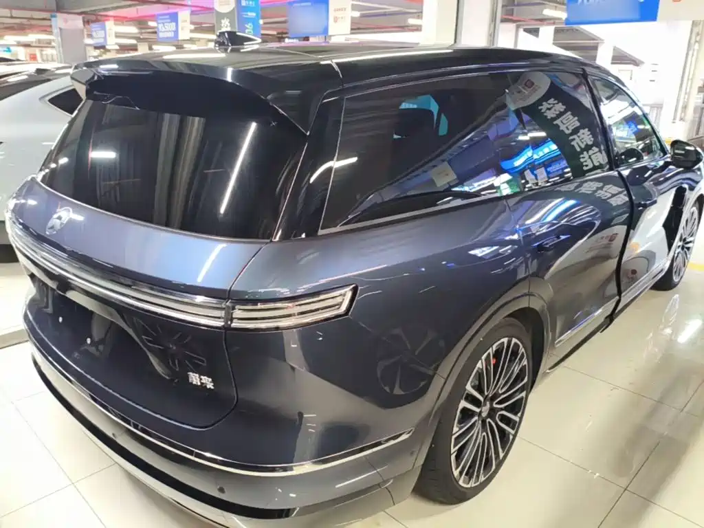 Фото 7 - NIO ES8