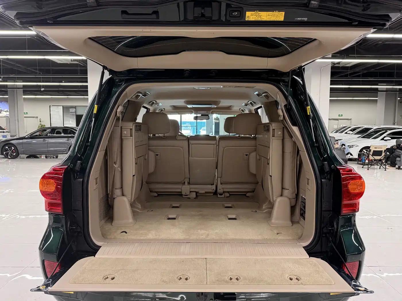 Toyota Land Cruiser 2012 4.6L Automatic VX-R фото 19
