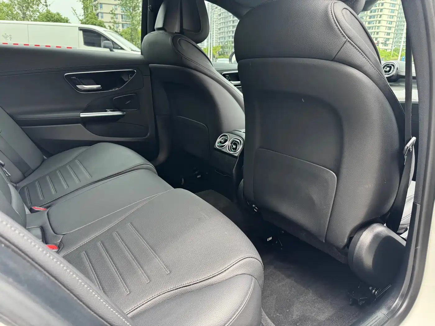Mercedes-Benz C-Class 2023 C 260 L Sport фото 13