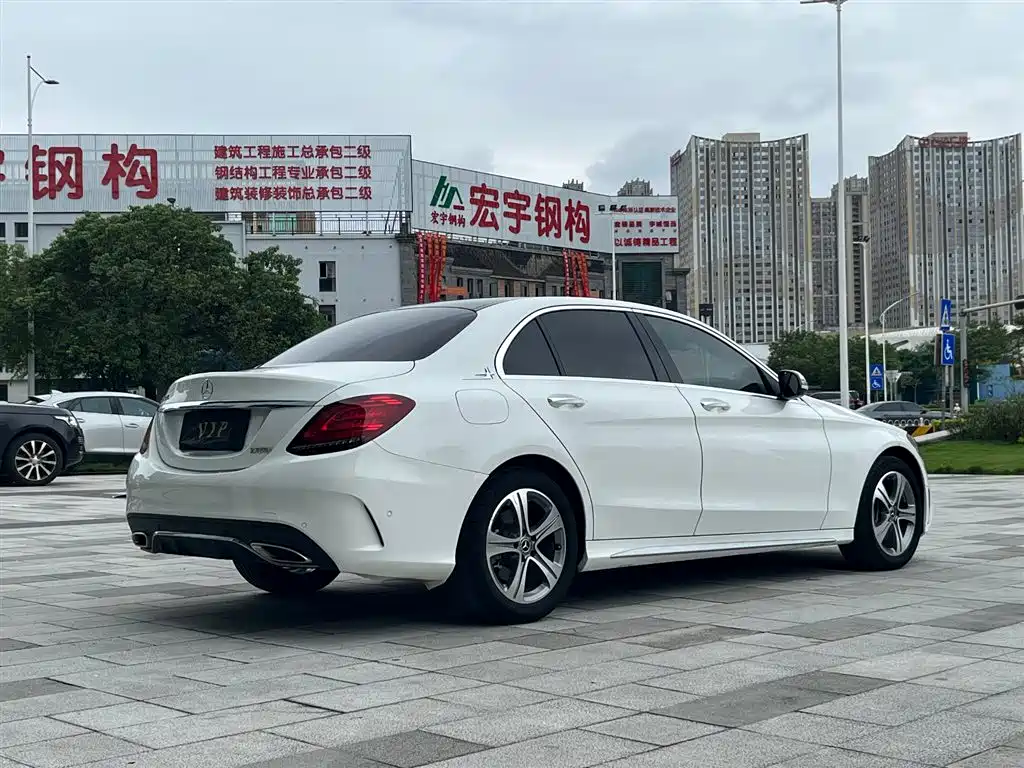 Mercedes-Benz C-Class 2019 C 260 L Sport фото 5