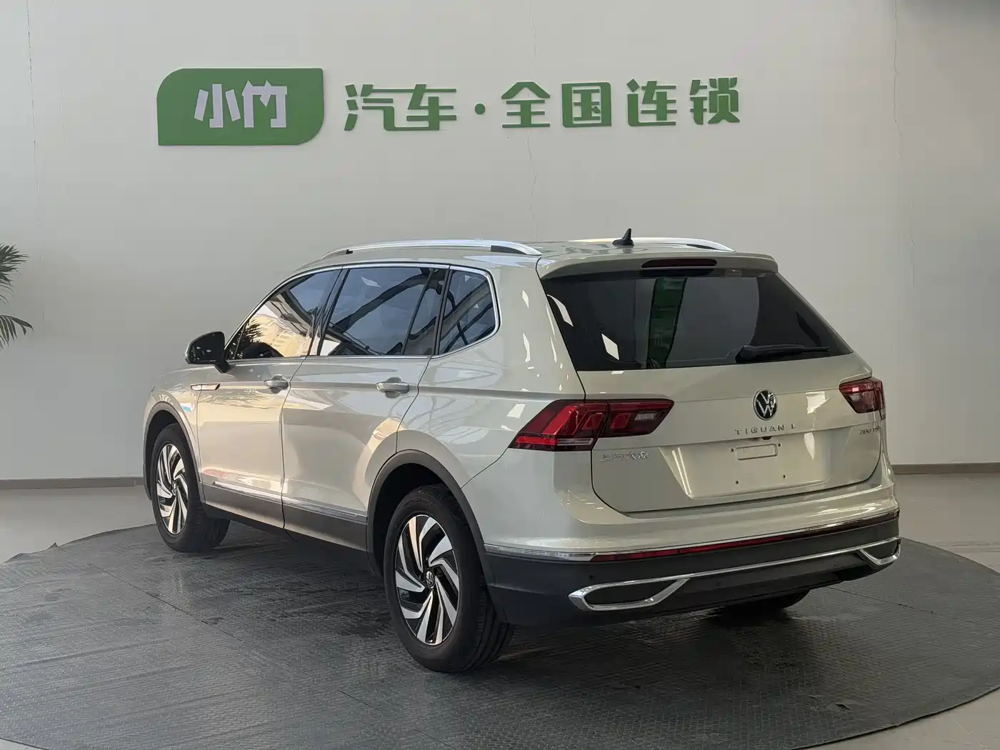 Volkswagen Tiguan L 2023 280TSI 2WD Trend Limited Edition фото 4