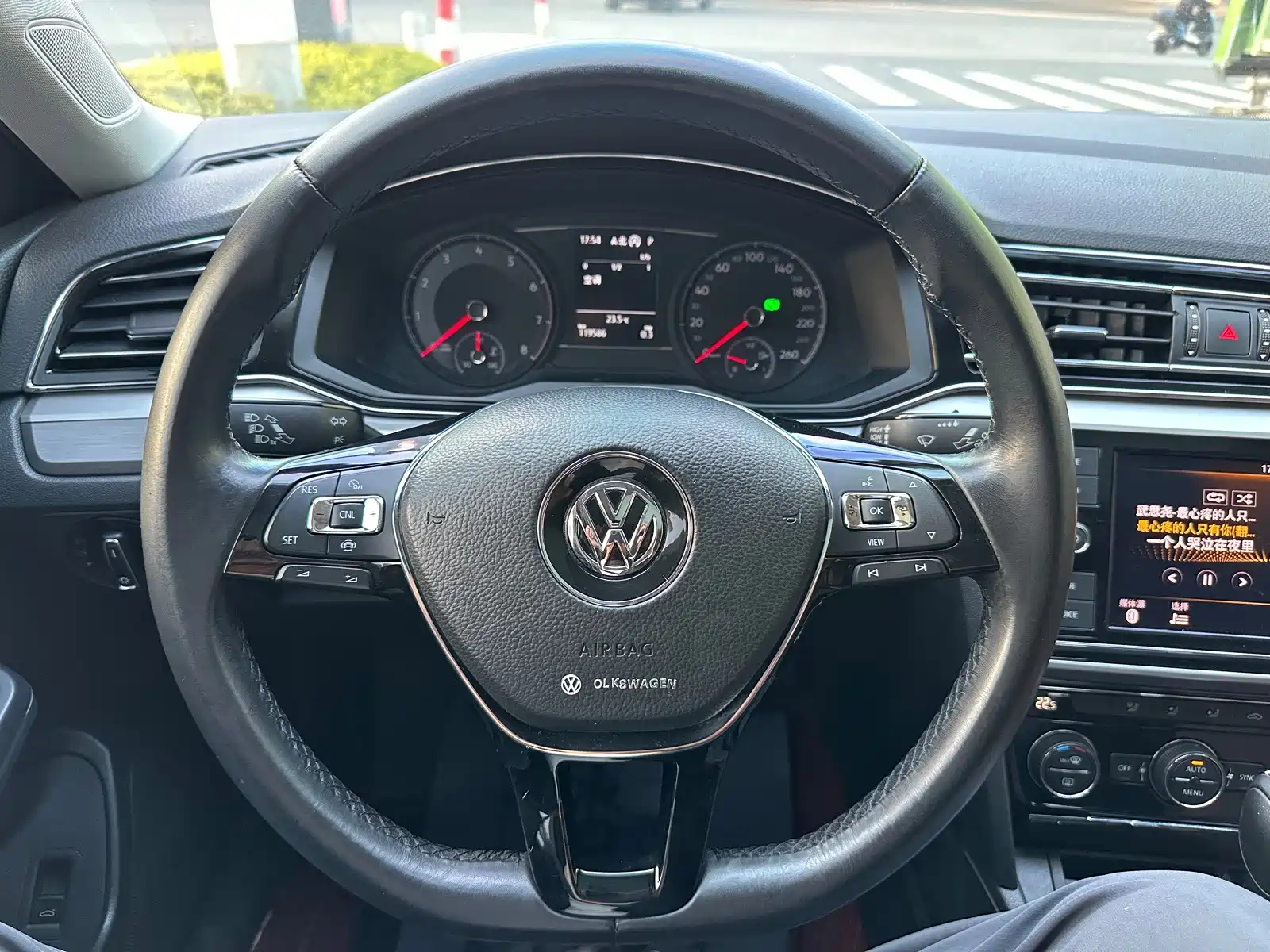 Photo 29 - Volkswagen Lamando