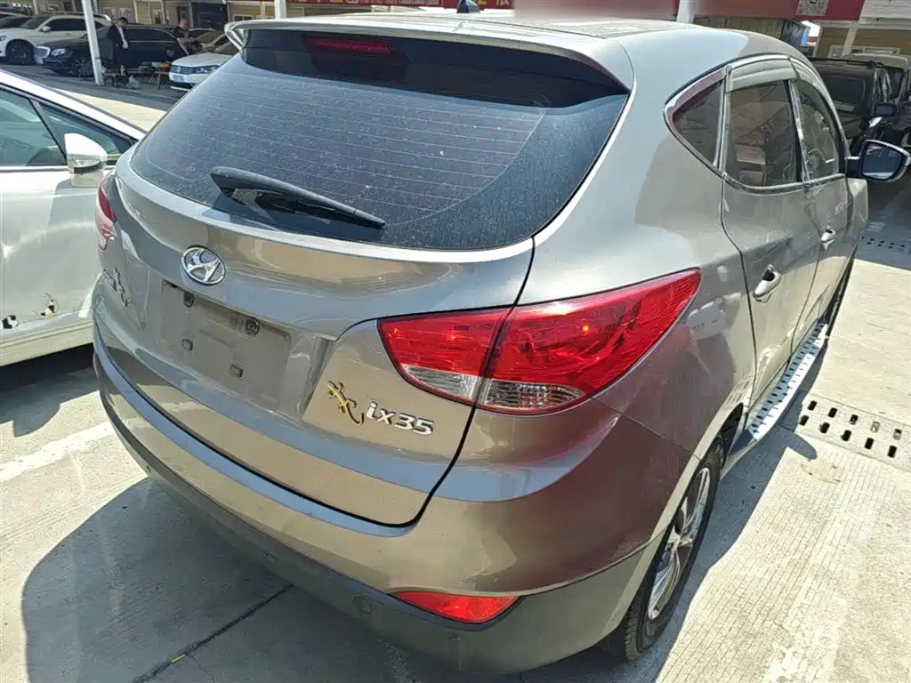 Hyundai Beijing Hyundai ix35 2013 2.0L Automatic 2WD Comfort GL China IV фото 7