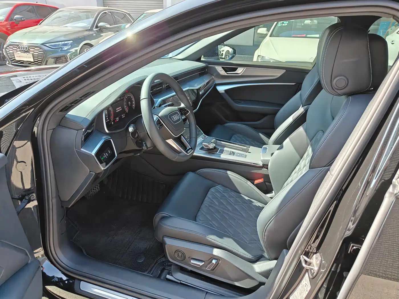 Audi A6L 2025 Model Year Facelift 45 TFSI Premium Sport фото 8
