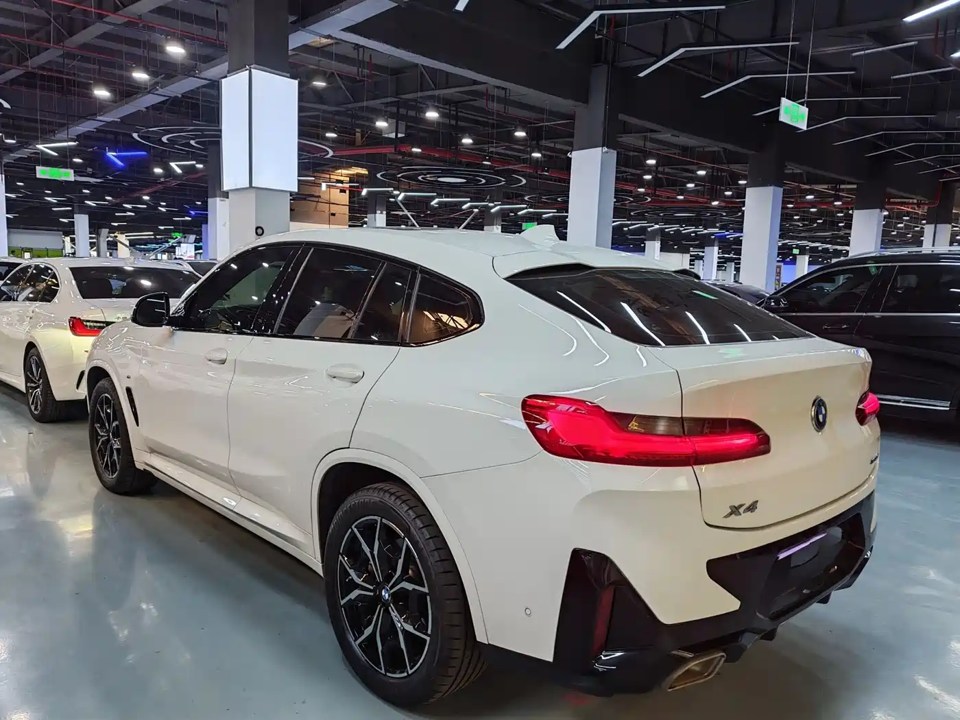 BMW X4 2022 xDrive 25i M Sport Package фото 31