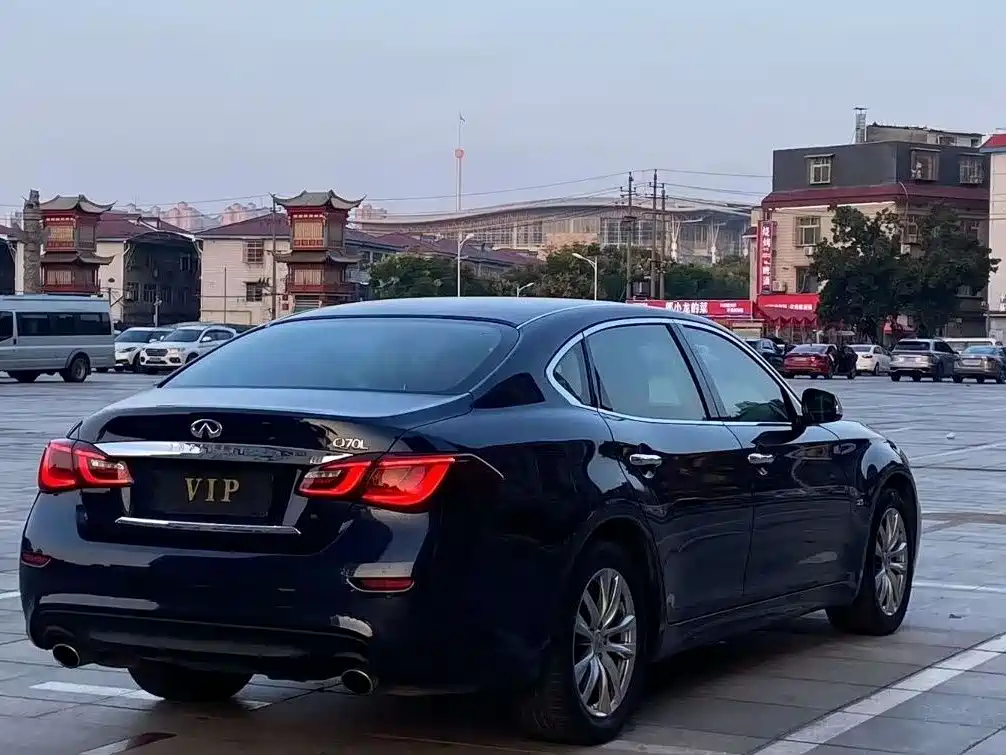 Infiniti Q70 2016 2015 Q70L 2.5L Elite