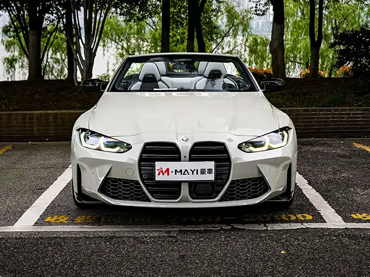 BMW M4 2022 M4 Convertible M xDrive Thunder Edition фото 2