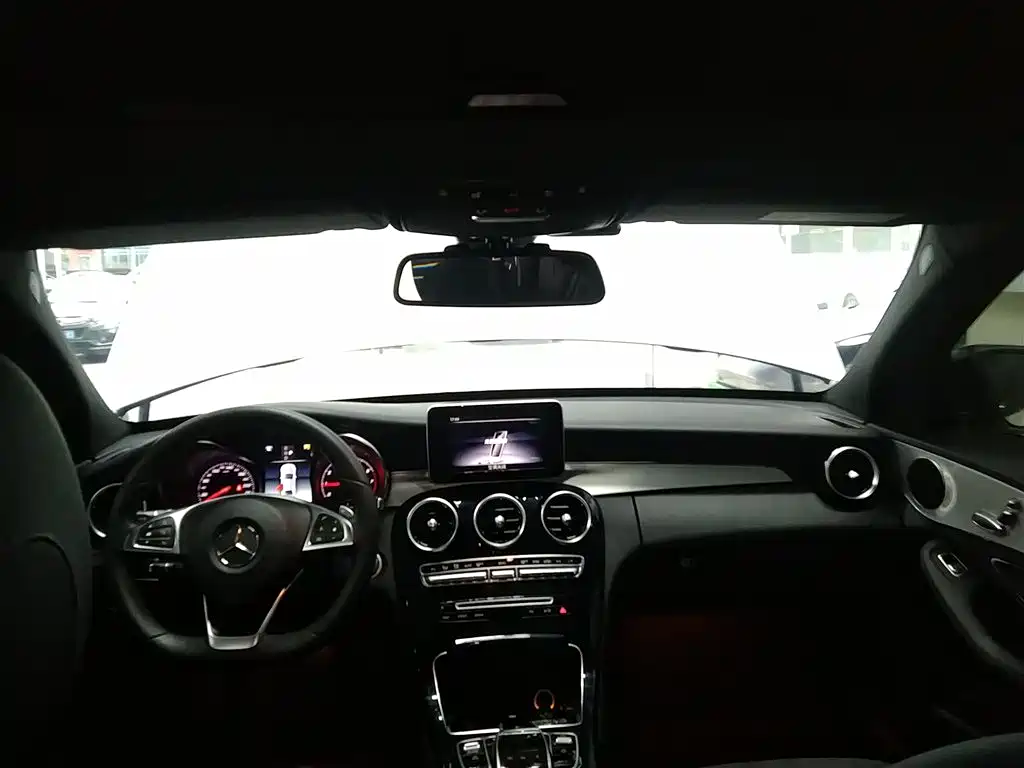 Mercedes-Benz C-Class 2018 C 200 Sport Edition фото 14