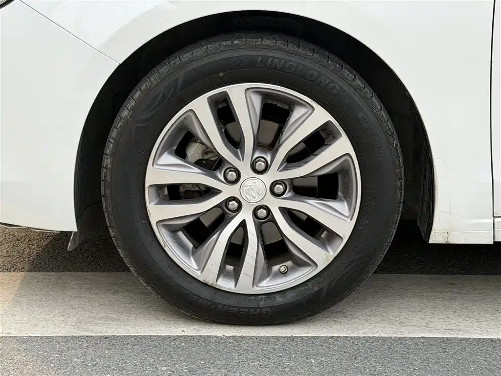 Buick Excelle 2019 18T Auto Connected Elite China VI фото 25