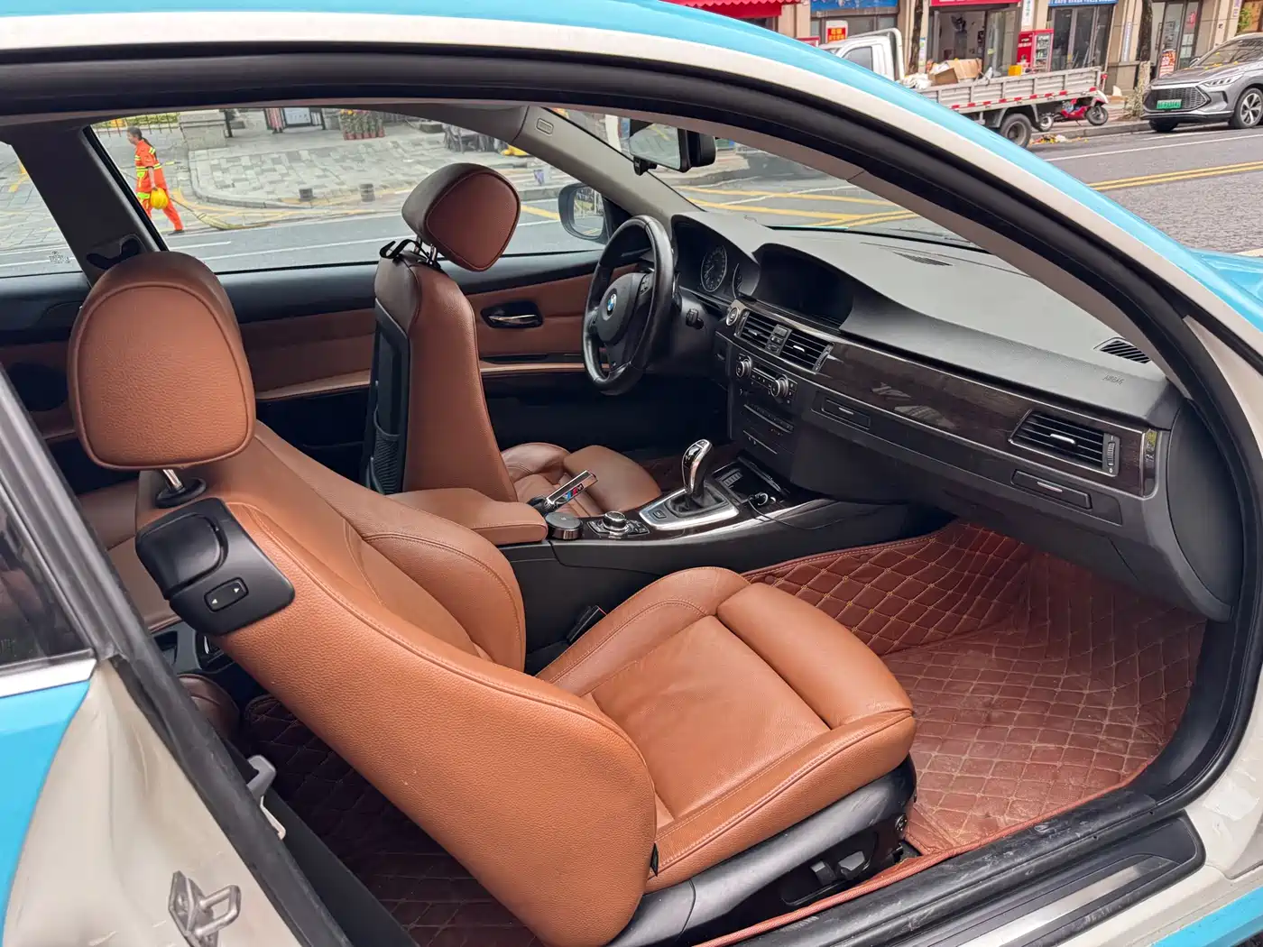 BMW 3 Series (Import) 2011 335i Coupe фото 11