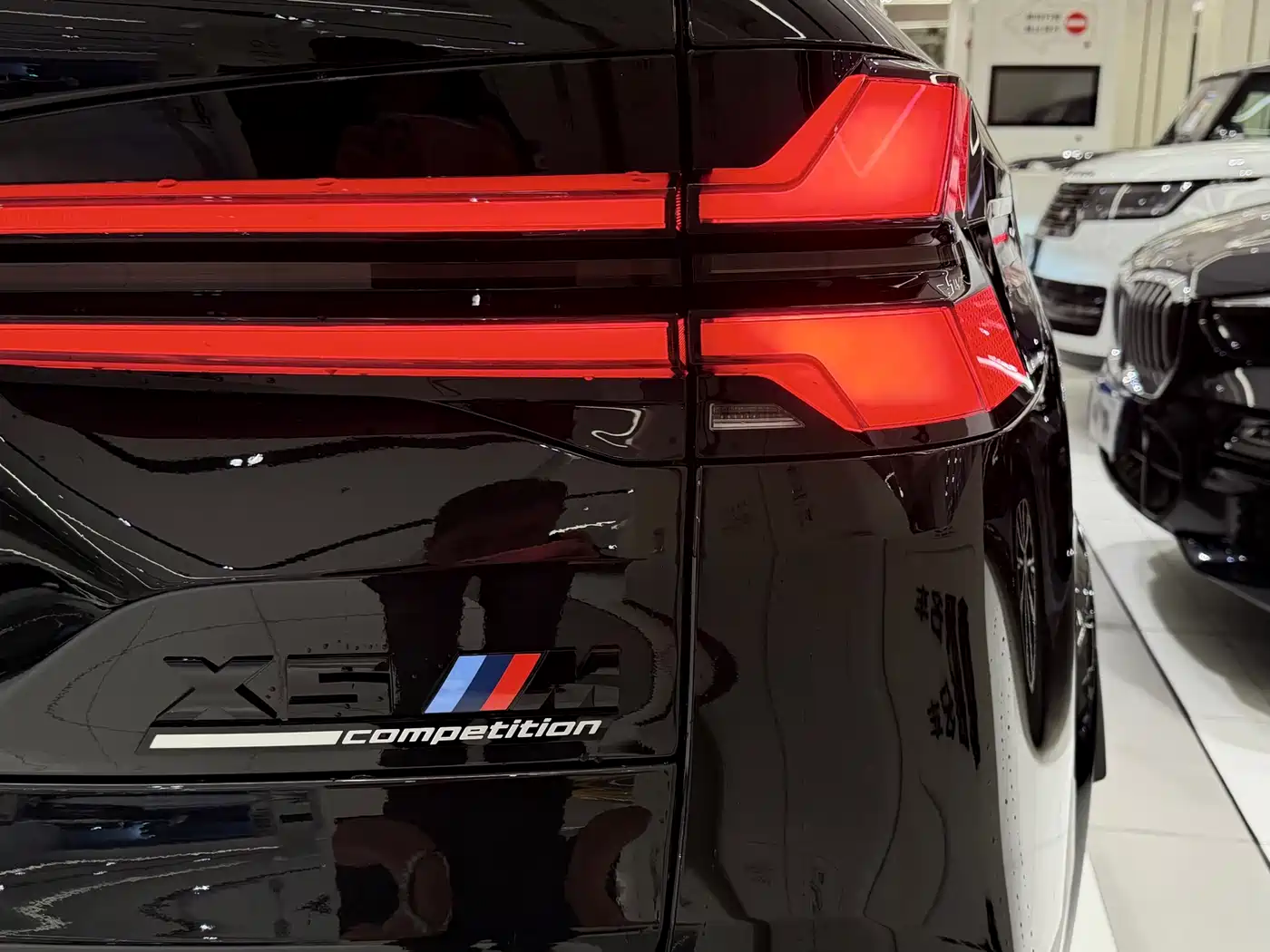 BMW X5 M 2023 Model X5 M Thunder Edition фото 4