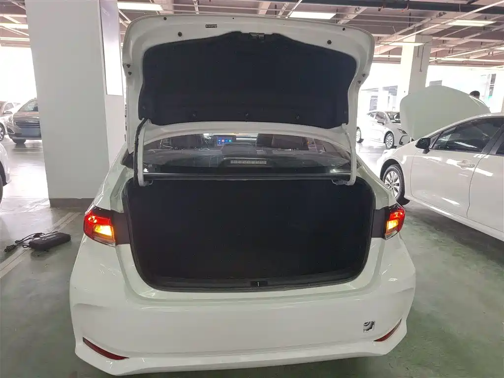 Toyota Corolla 2022 1.2T S-CVT Pioneer PLUS Edition фото 19