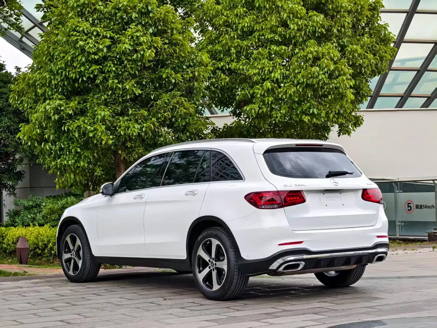Mercedes-Benz GLC 2022 Facelift III GLC 260 L 4MATIC Dynamic фото 5
