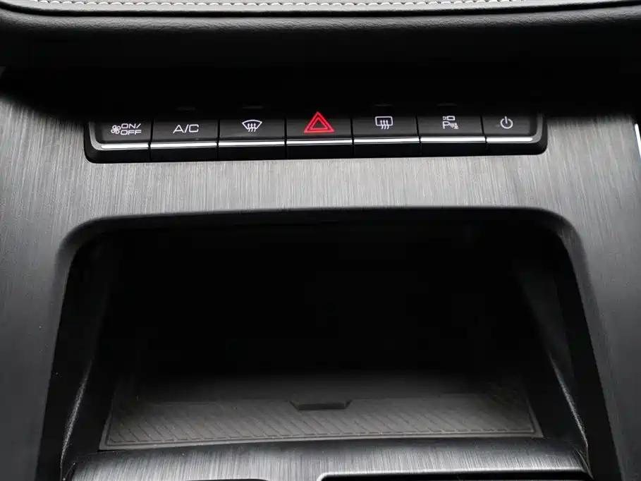 Haval H6 New Energy 2023 DHT-PHEV 110KM Smooth Edition фото 10
