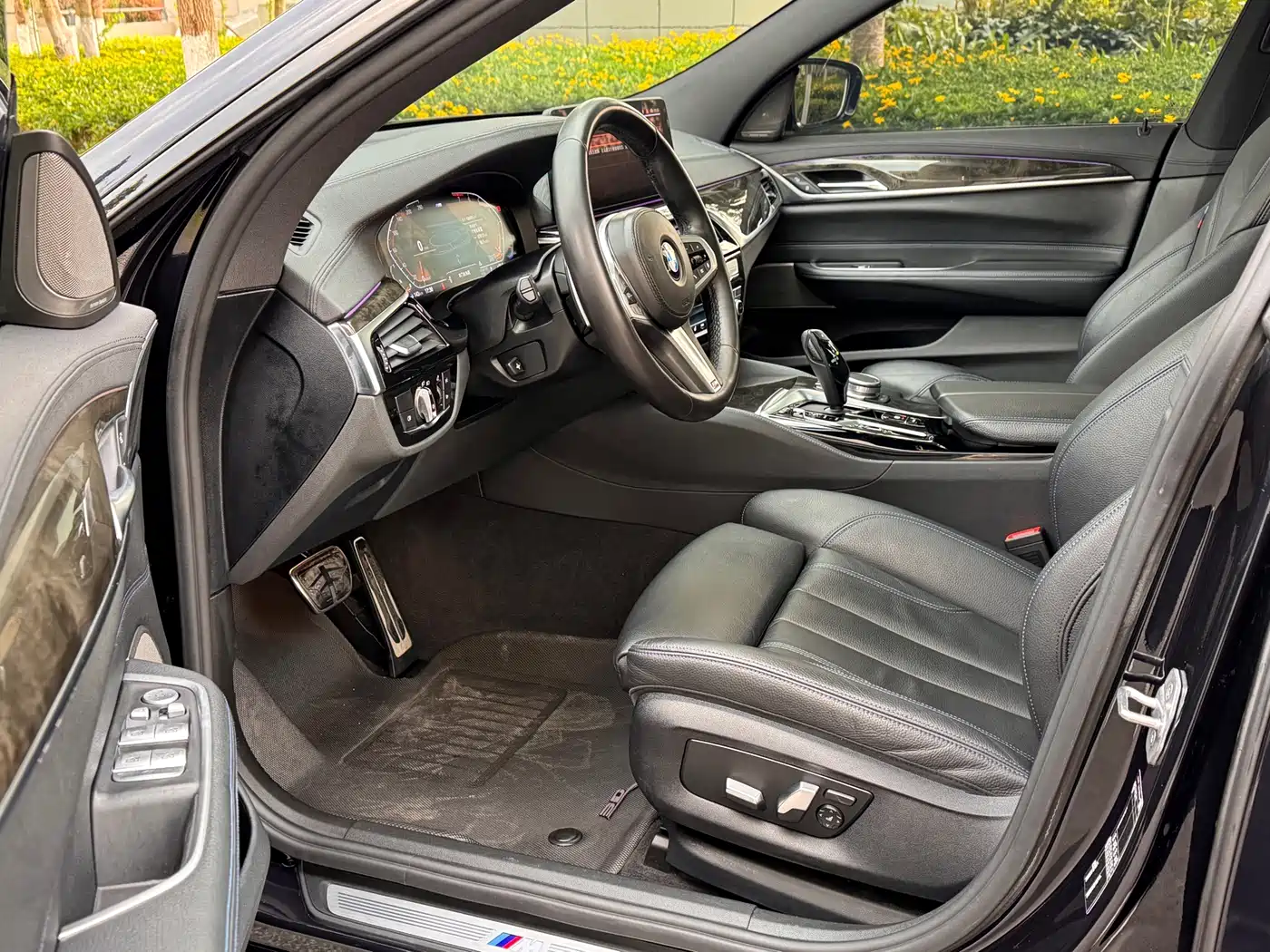 BMW 6 Series GT 2021 630i M Sport Package фото 11