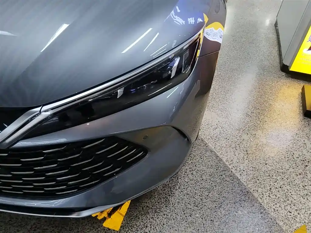 BYD Qin L 2025 DM-i Smart Drive Edition 120KM Surpassing фото 24