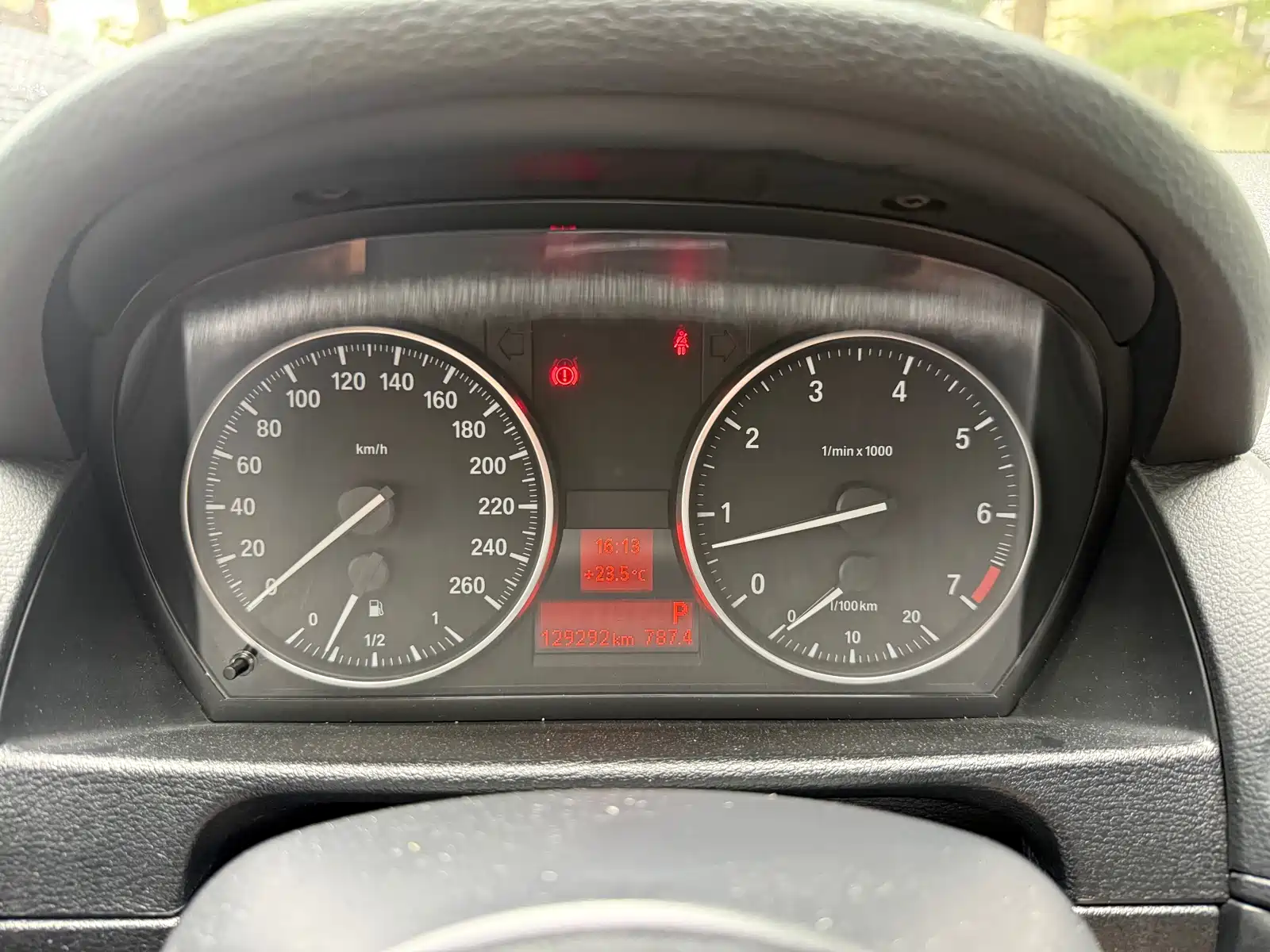 Фото 17 - BMW X1