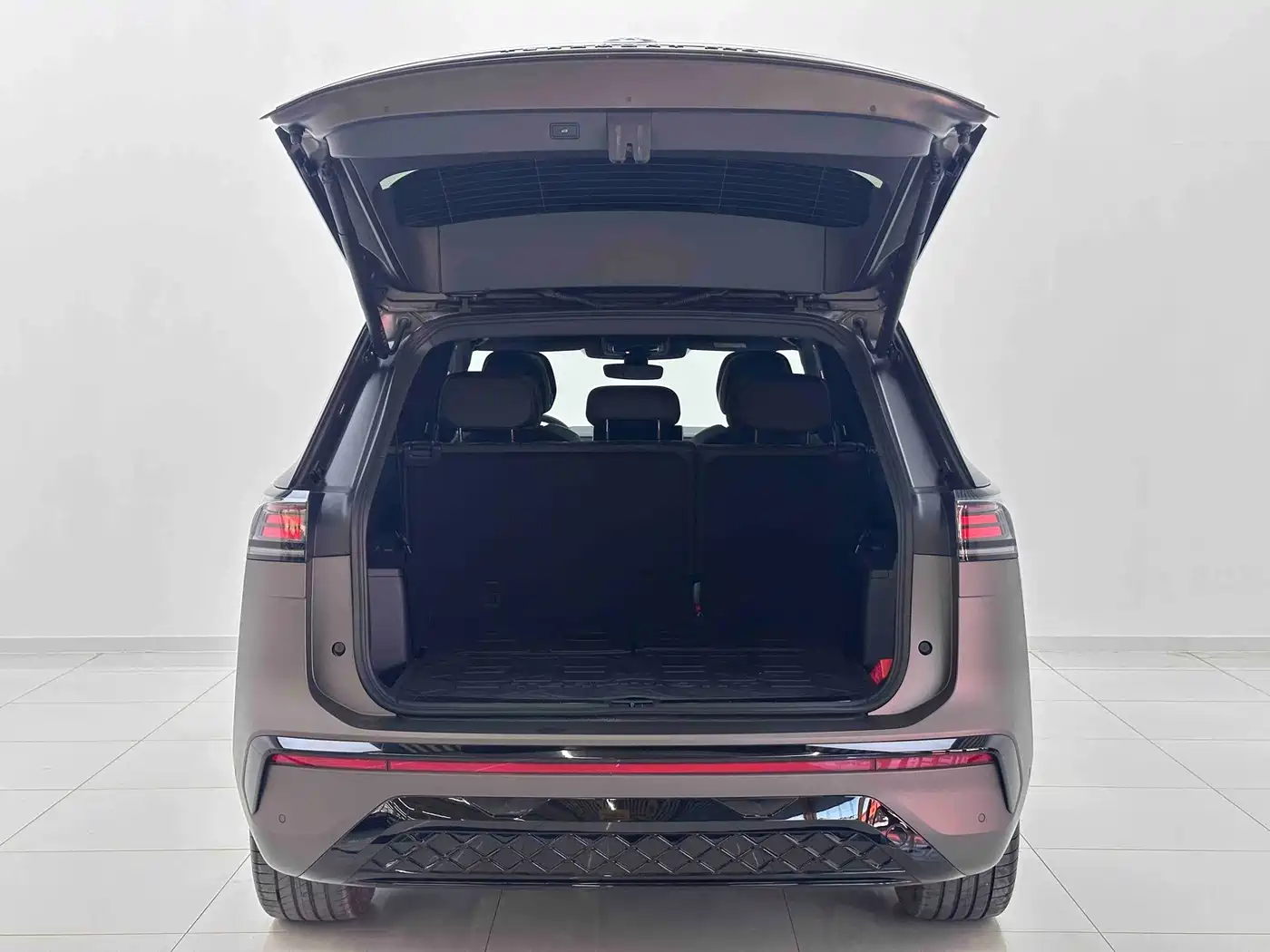Volkswagen Teramont 2025 Teramont Pro 450TSI 4WD Summit Edition фото 8