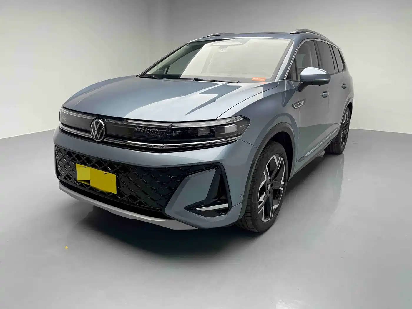 Volkswagen Talagon 2025 450TSI R-Line 6-Seater фото 20