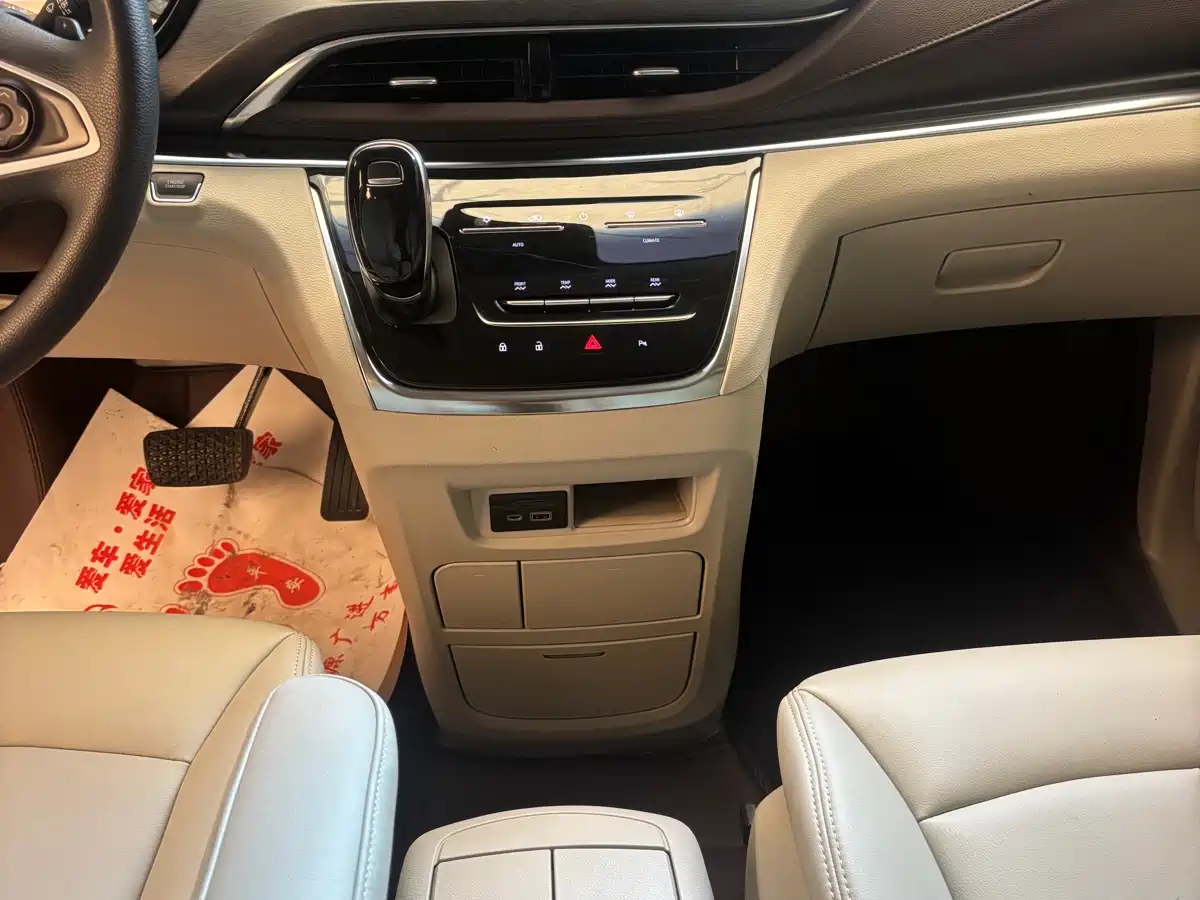 Buick GL8 2023 Model Land Business Class Comfort фото 11