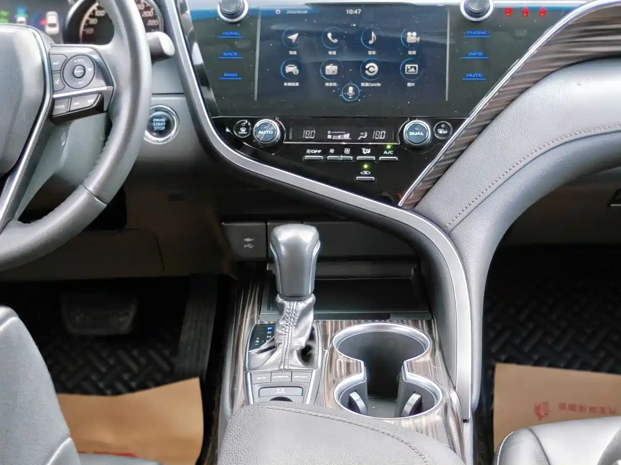 Toyota Camry 2019 2.5G Luxury (China V) фото 16