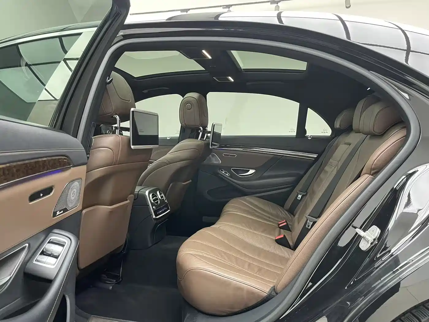 Mercedes-Benz S-Class 2014 S 320 L Business фото 10