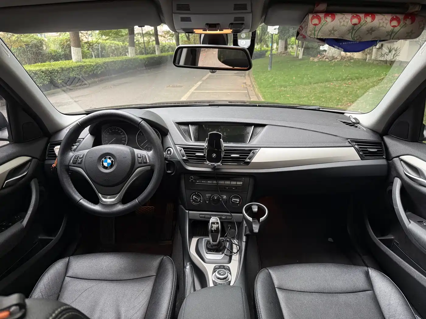 Фото 14 - BMW X1