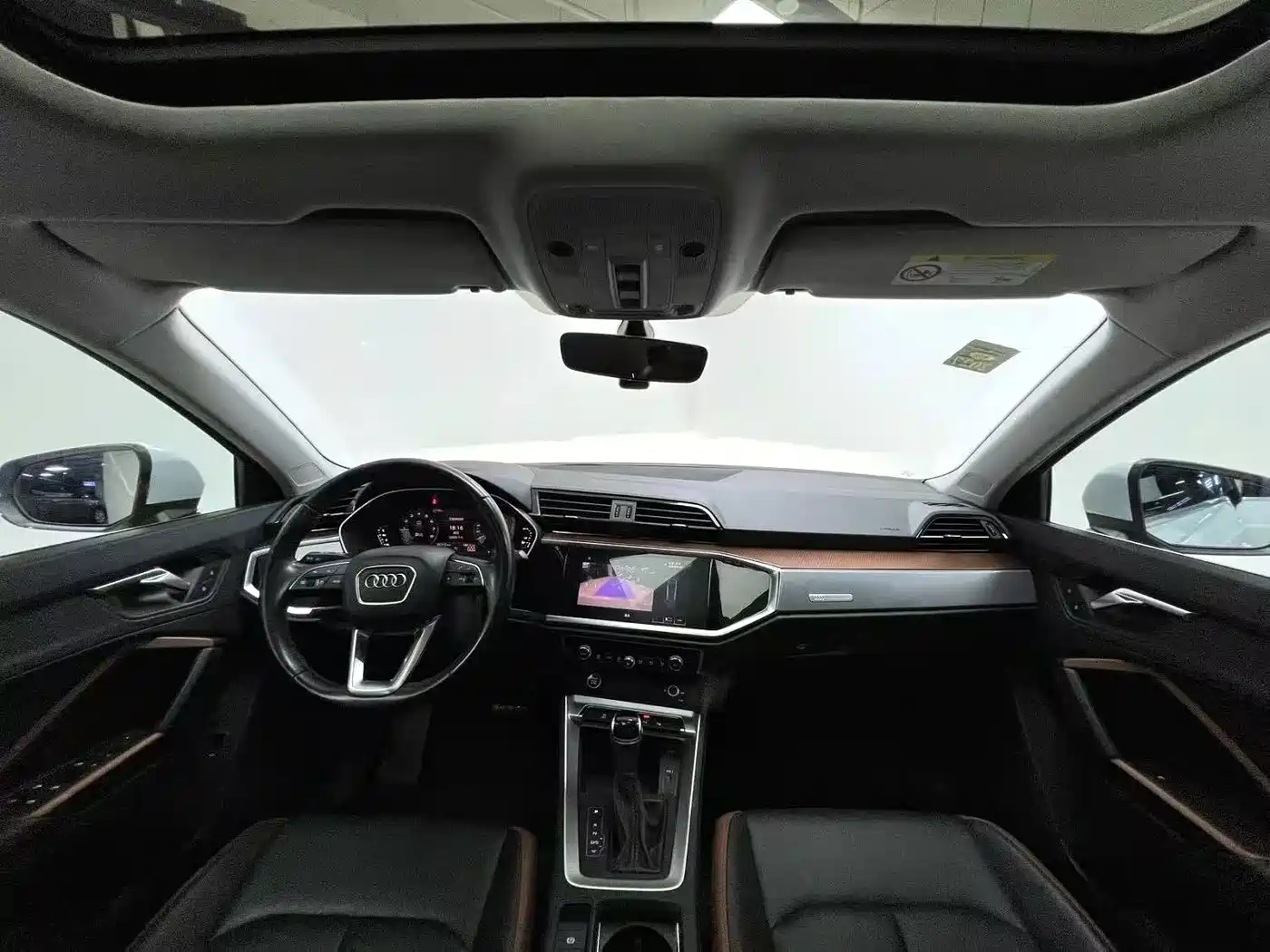 Фото 7 - Audi Q3