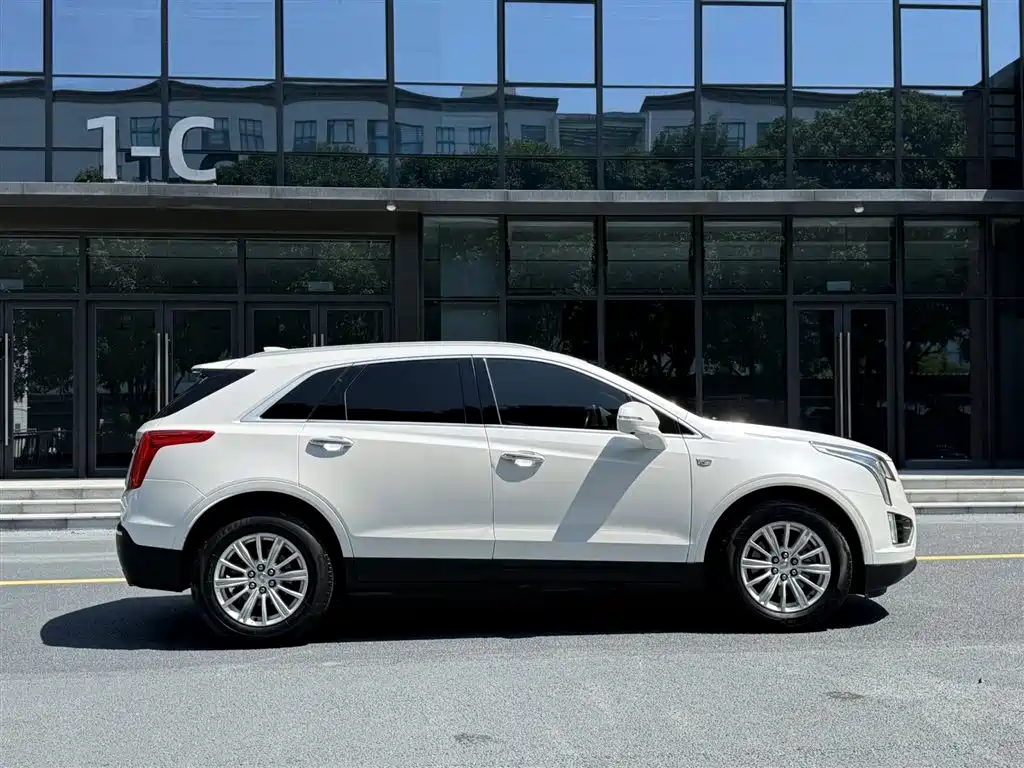 Cadillac XT5 2018 28E AWD Technology Model фото 9
