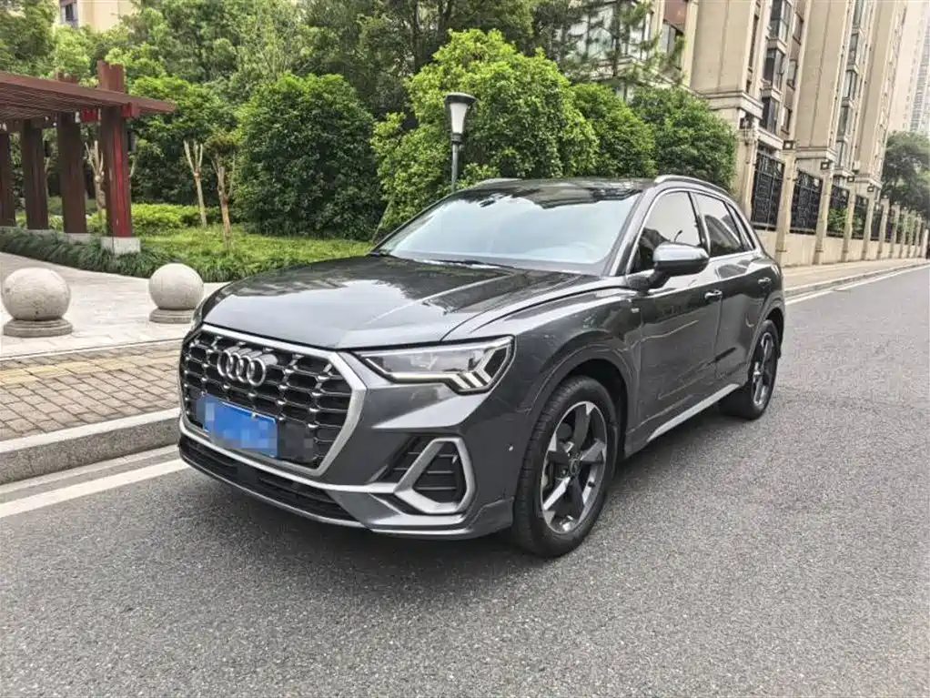 Audi Q3 2022 35 TFSI Fashion Dynamic