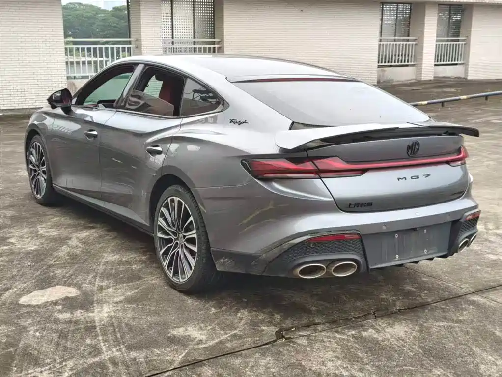 MG MG7 2023 2.0T Automatic Hunting Beauty Premium Edition фото 6