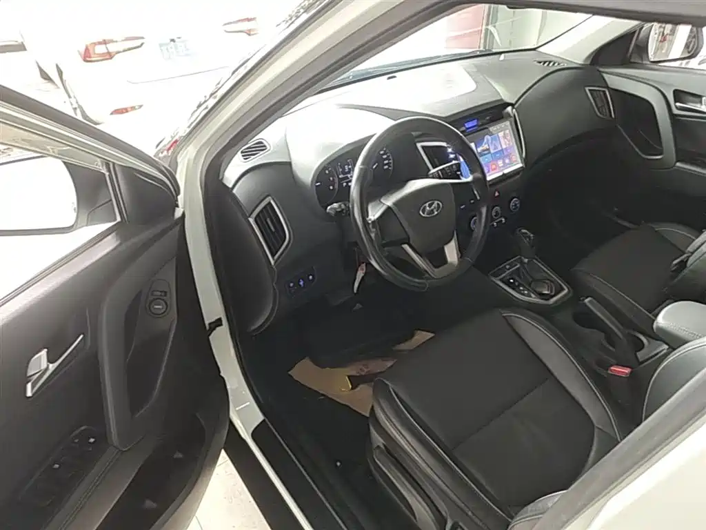 Hyundai Beijing Hyundai ix25 2015 1.6L Automatic 2WD Smart GLS фото 16