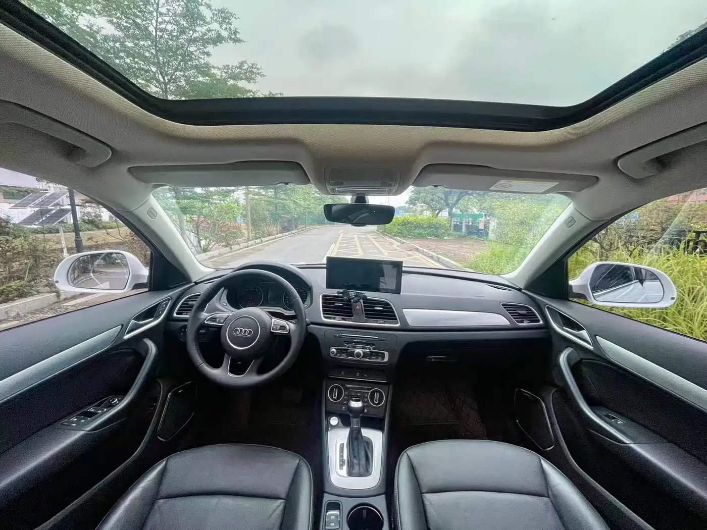 Audi Q3 2018 30th Anniversary Edition 30 TFSI Style фото 4