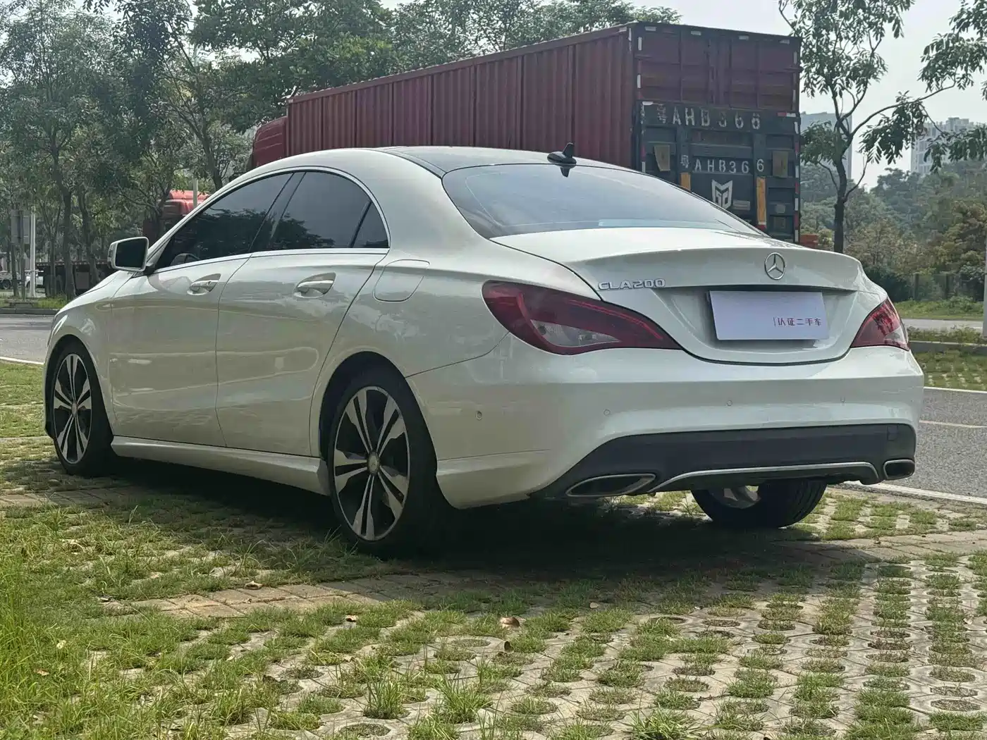 Mercedes-Benz CLA (Import) 2016 CLA 200 Sport фото 21