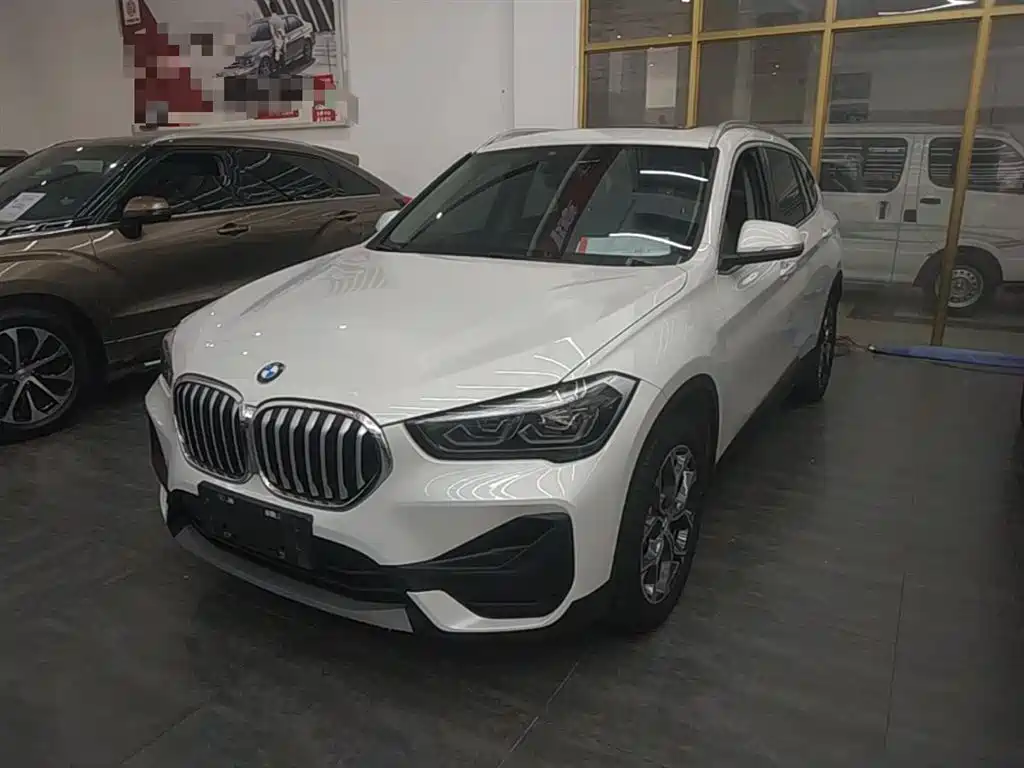 BMW X1 2022 sDrive25Li Leading