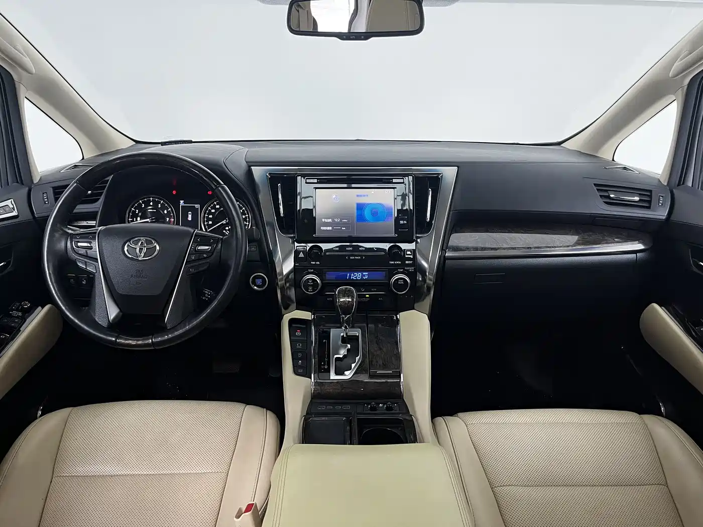 Toyota Alphard 2018 Facelift 3.5L Premium Edition фото 7