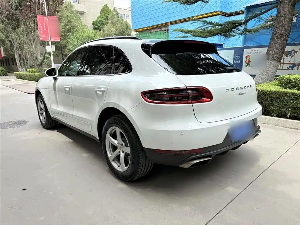 Porsche Macan 2017 Macan 2.0T фото 10