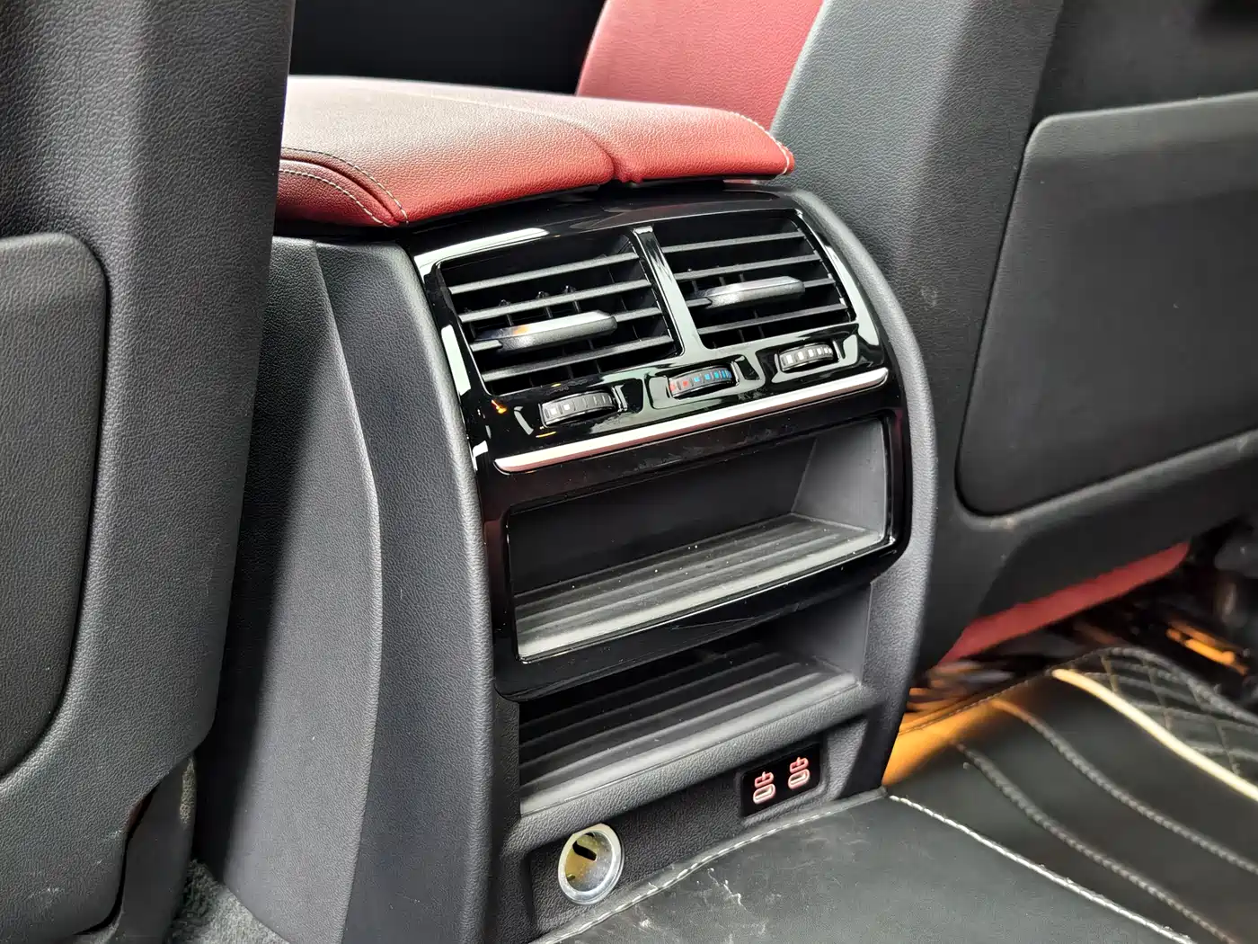 BMW 5 Series 2021 Facelift 530Li Leading M Sport Package фото 17