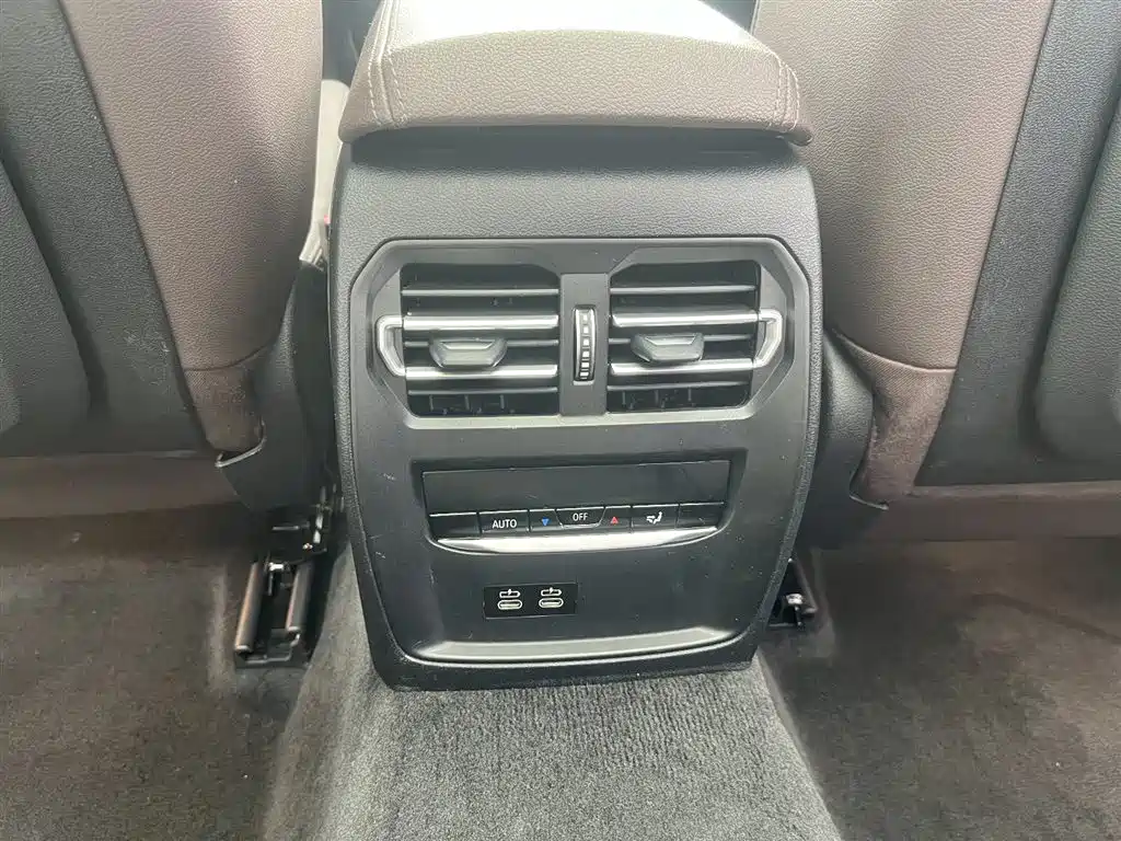 BMW 3 Series 2021 Facelift 325Li M Sport Package фото 24