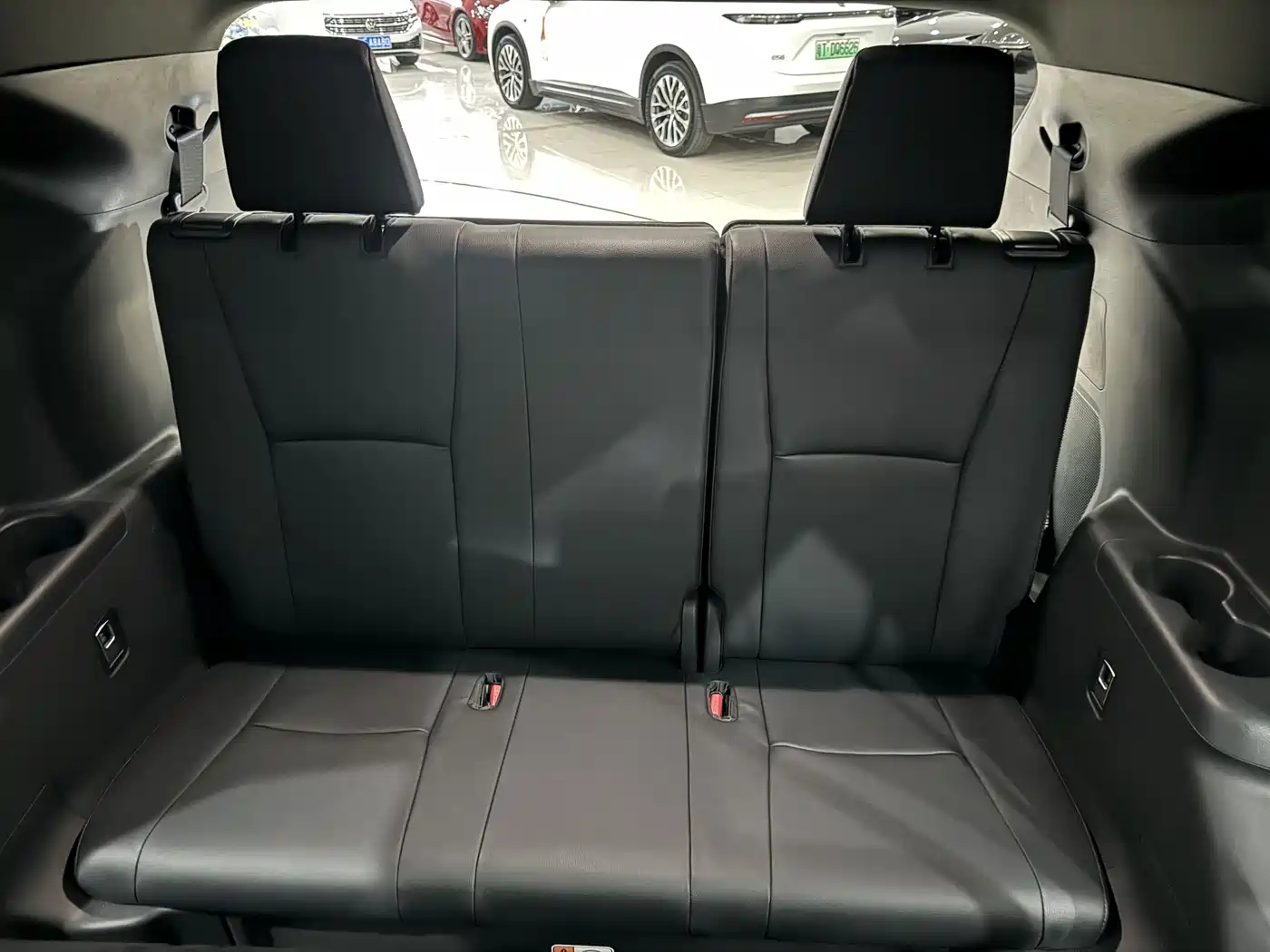 Toyota Crown Kluger 2021 2.5L HEV AWD Flagship Edition фото 15