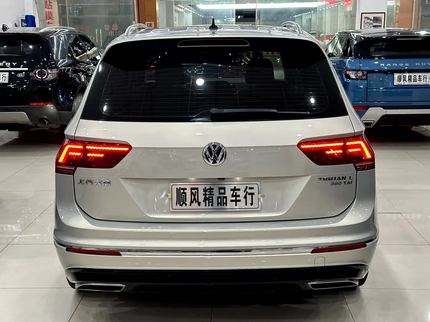 Volkswagen Tiguan L 2019 Edition 380TSI Auto 4WD R-Line Premium Flagship Version China V фото 38