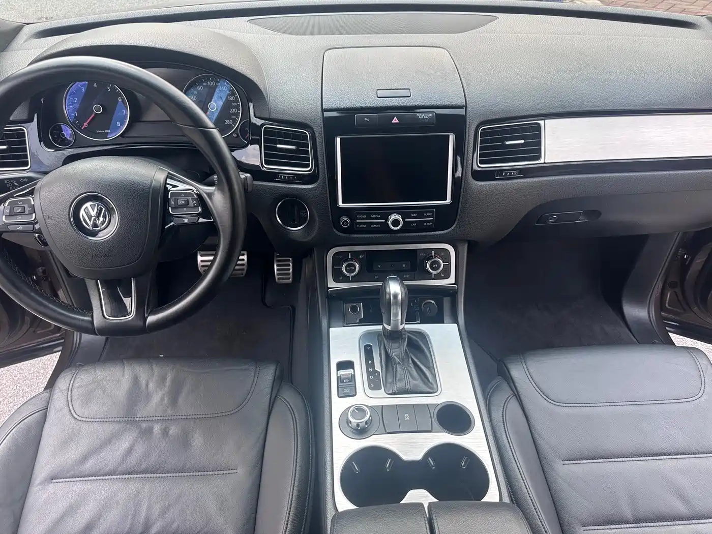 Volkswagen Touareg 2011 3.0TSI Standard фото 10