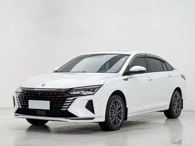 DONGFENG YI HYUN MAX