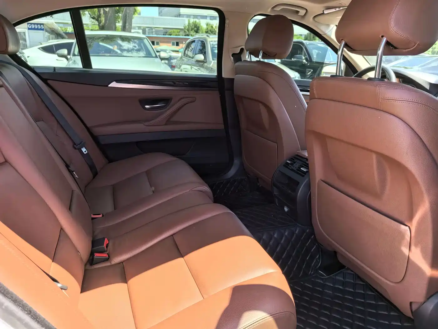 BMW 5 Series 2017 520Li Classic Edition фото 13