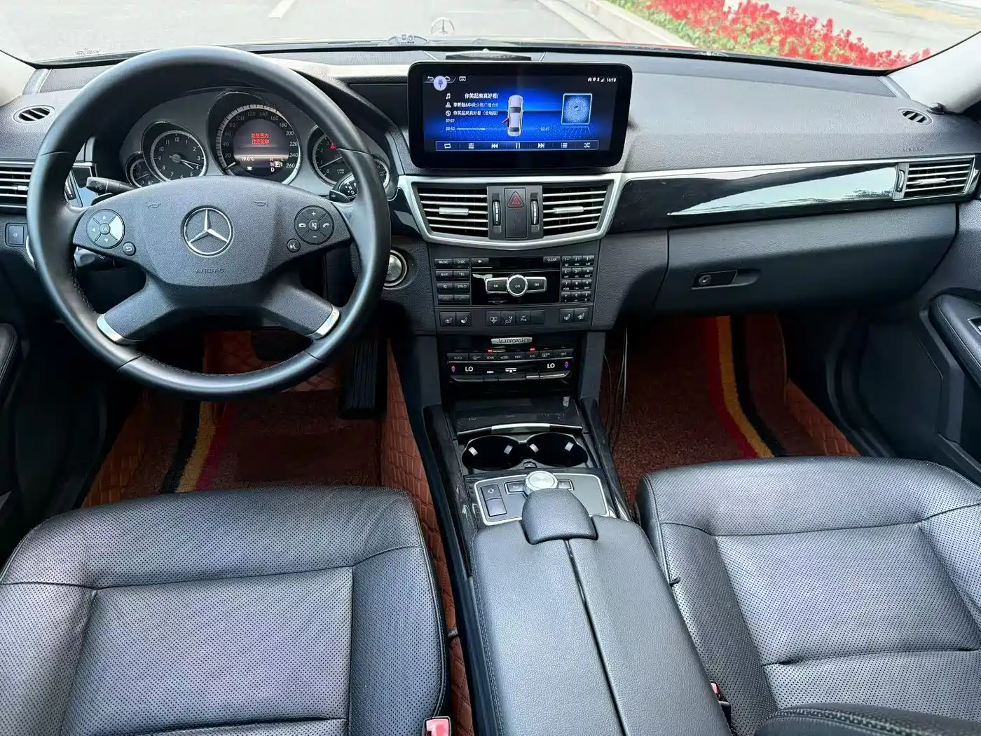 Mercedes-Benz E-Class 2013 E 300 L Fashion Luxury фото 5