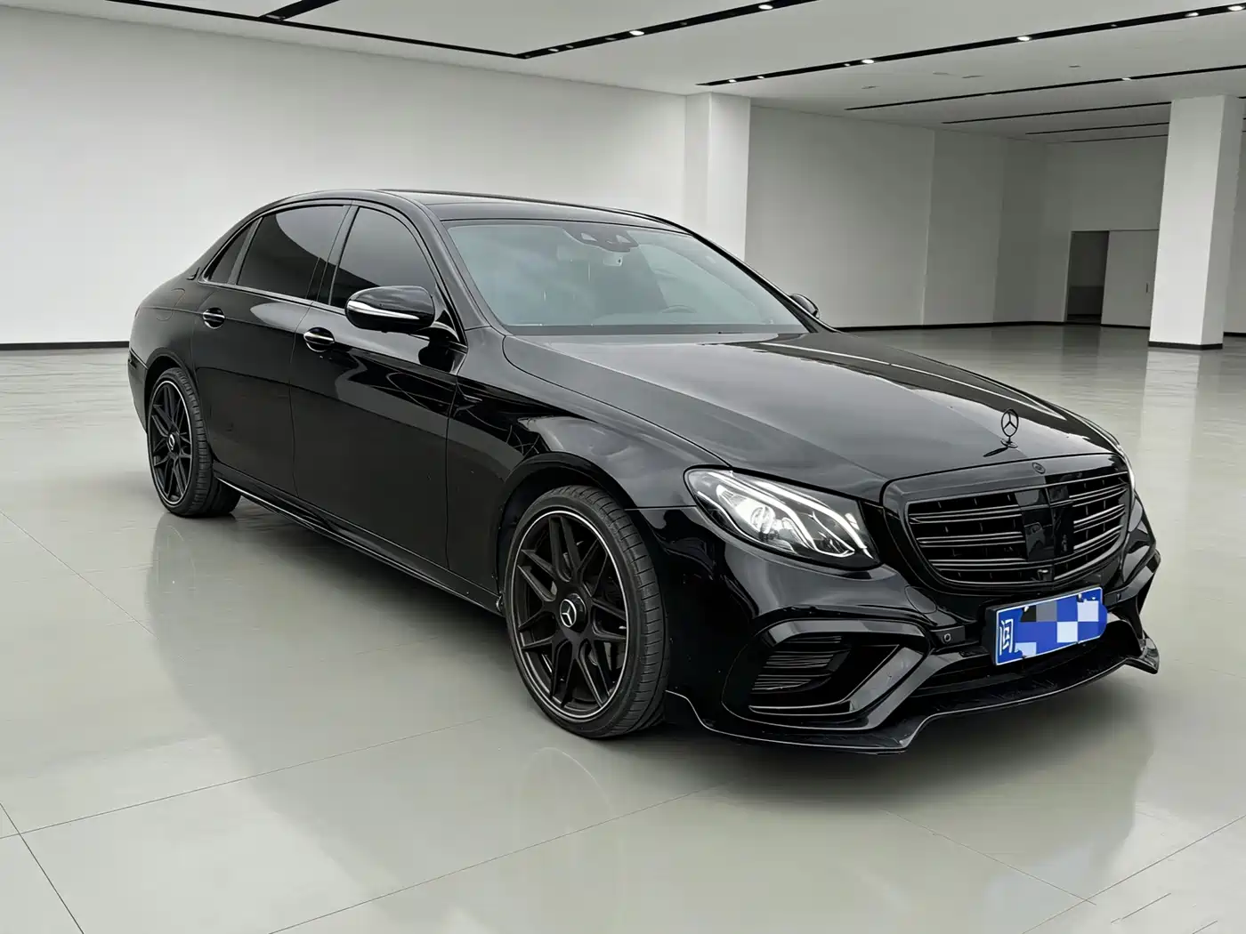 Mercedes-Benz E-Class 2020 Facelift E 300 L Exclusive фото 2