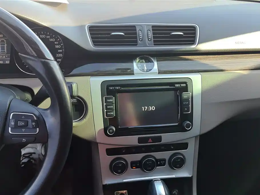 Volkswagen Magotan 2017 330TSI DSG Leading фото 13