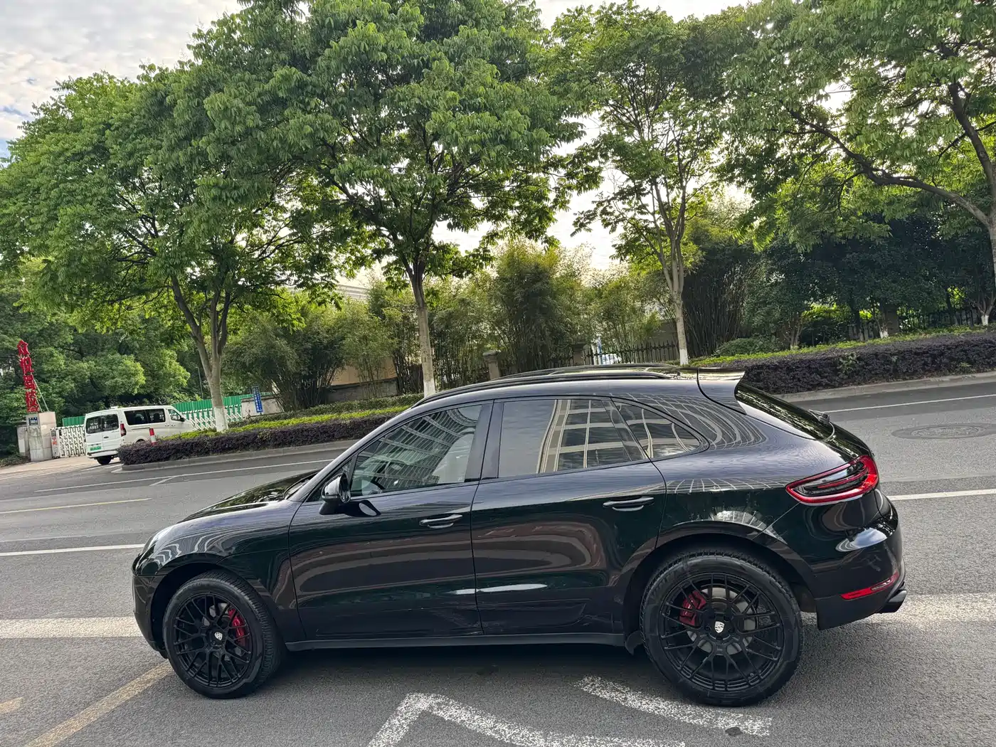Porsche Macan 2017 Macan 2.0T фото 7