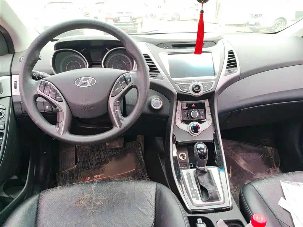 Hyundai Langdong 2016 1.6L Automatic Premium Edition фото 14