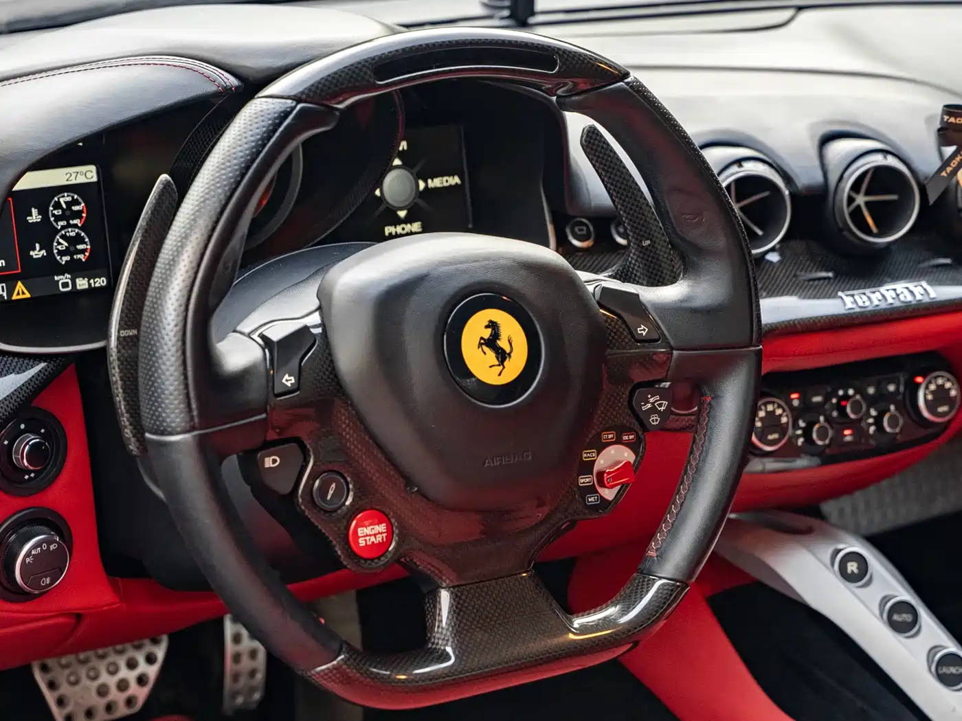 Ferrari F12berlinetta 2013 6.3L Standard фото 7